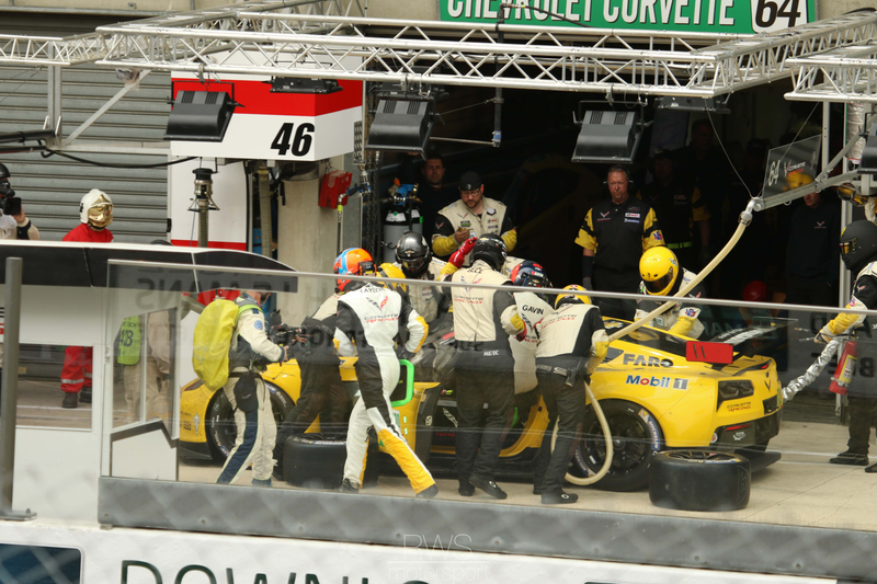 Illustration for article titled Le Mans 24hrs Photo Extravaganza